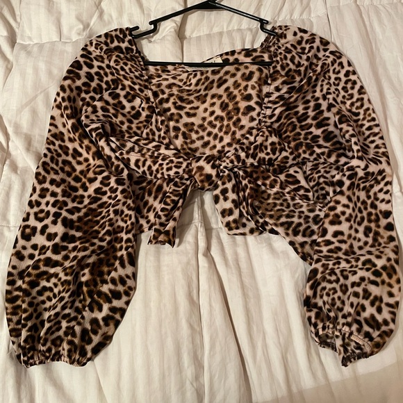 Tops - Windsor Leopard Print Long Sleeve